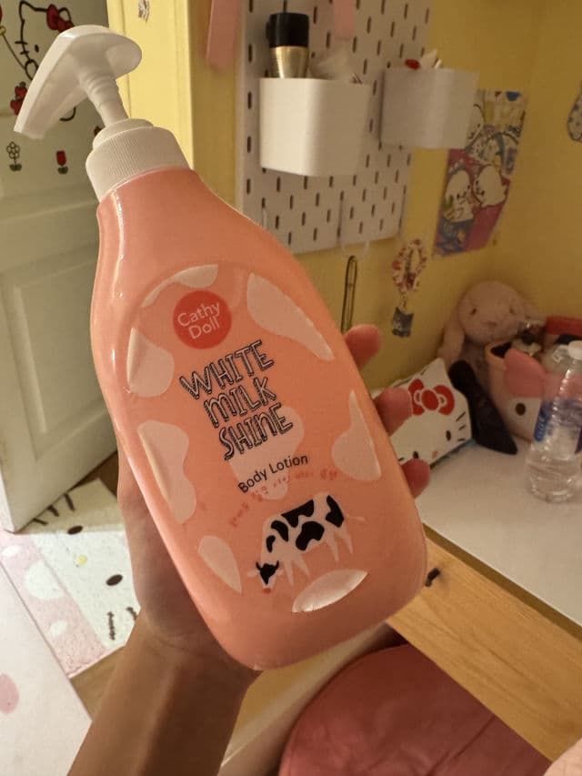 Cathy Doll White Milk Shine Body Bath Cream review photo by linaazx