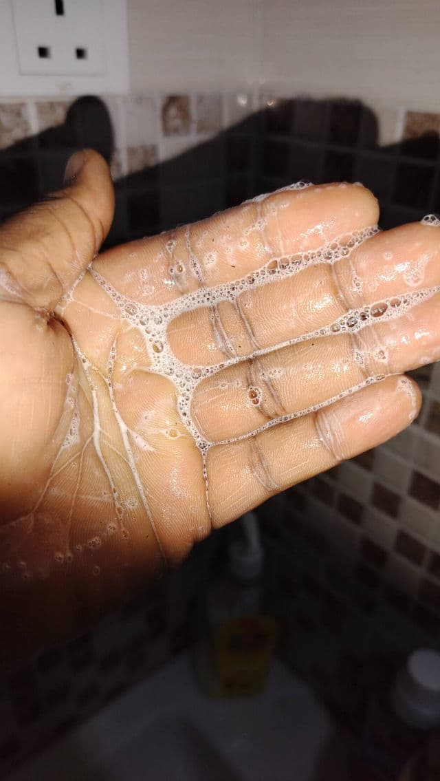 ANUA Heartleaf Quercetinol Pore Deep Cleansing Foam review photo by Oreva