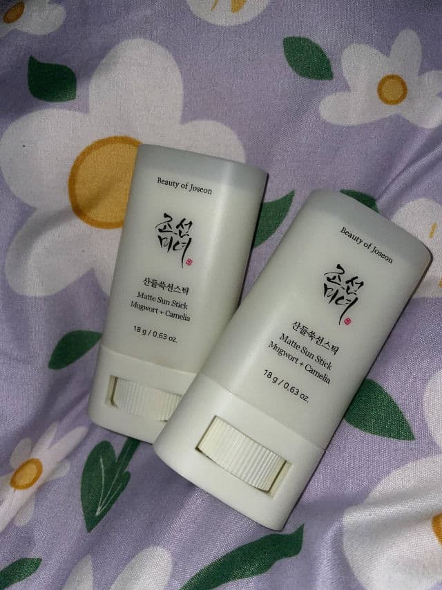 BEAUTY OF JOSEON Matte Sun Stick Mugwort + Camelia review photo by emelycalifornia