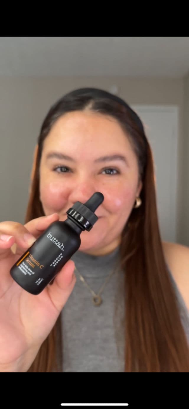 Buttah by Dorian Renaud Vitamin C Serum review photo by Lizacarola