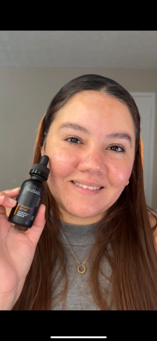 Buttah by Dorian Renaud Vitamin C Serum review photo by Lizacarola
