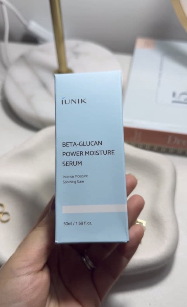 Iunik Beta Glucan Power Moisture Serum review photo by rawina09ugc