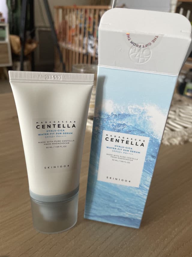 SKIN1004 Madagascar Centella Hyalu-Cica Water-Fit Sun Serum SPF50+ PA++++ review photo by cooktestclem