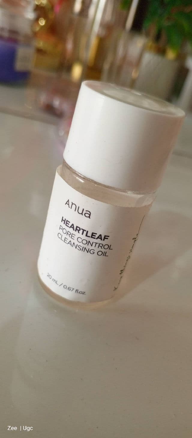 ANUA Heartleaf Pore Control Cleansing Oil review photo by zeeugc