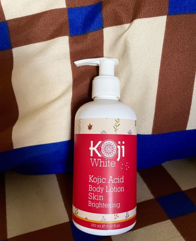 Koji White Kojic Acid Skin Brightening Body Lotion review photo by mrymhassn