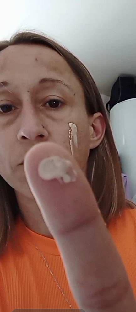 SKIN1004 Madagascar Centella Poremizing Velvet Finish Sunscreen SPF 50+ PA++++ review photo by vero02