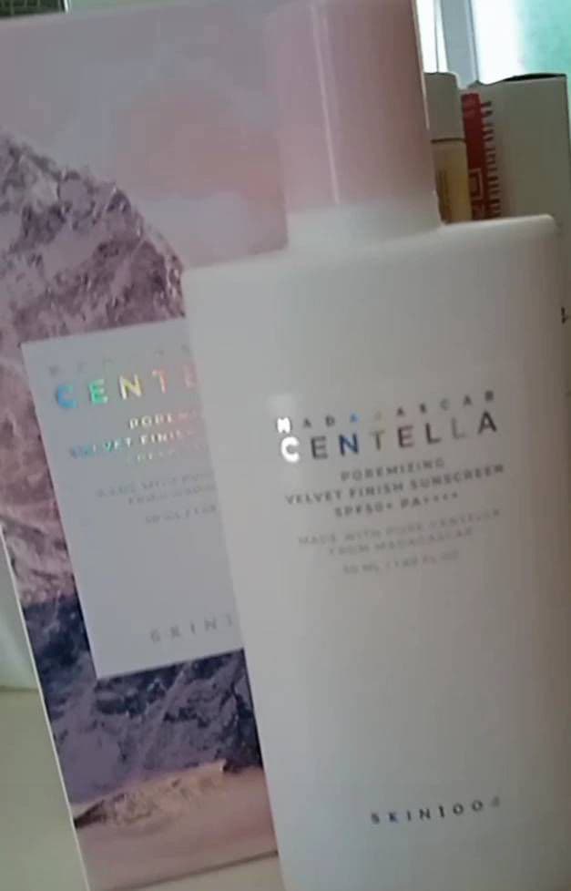 SKIN1004 Madagascar Centella Poremizing Velvet Finish Sunscreen SPF 50+ PA++++ review photo by vero02