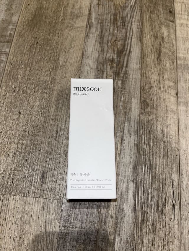 MIXSOON Bean Essence review photo by LaraFelix