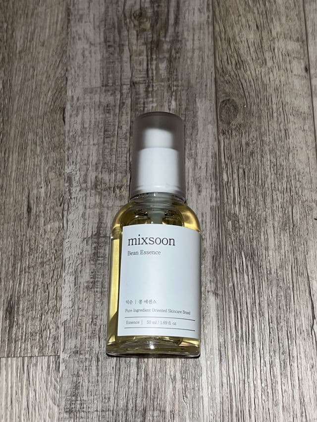 MIXSOON Bean Essence review photo by LaraFelix