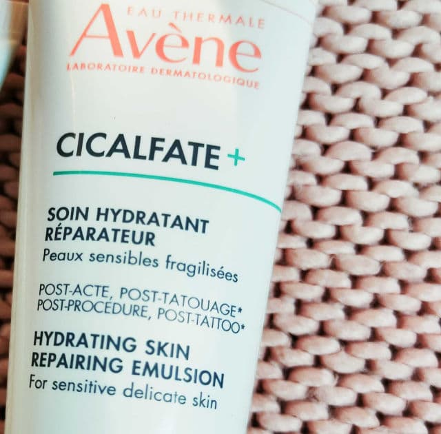 Avene Cicalfate Post-Act Repairing Emulsion review photo by FrenchyPeach19