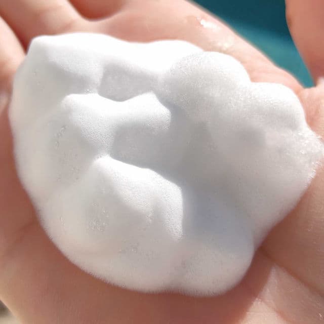 Biology Dermatological Cleansing Foam Hydra-Protecting product review