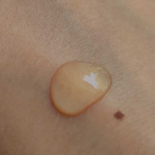 Mixa Hyalurogel Serum review photo by FrenchyPeach19