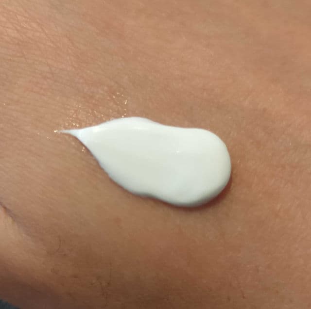 Mixa Cica Repair Balm Tube review photo by FrenchyPeach19