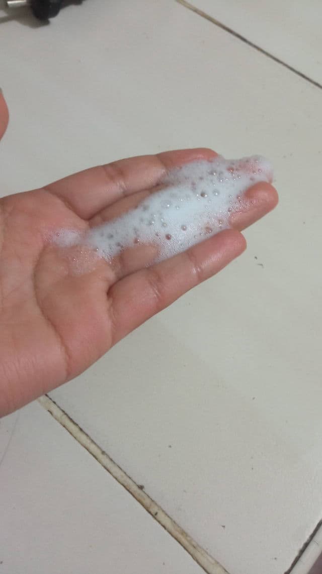 ISDIN Acniben Limpiador Matificante review photo by merrrr