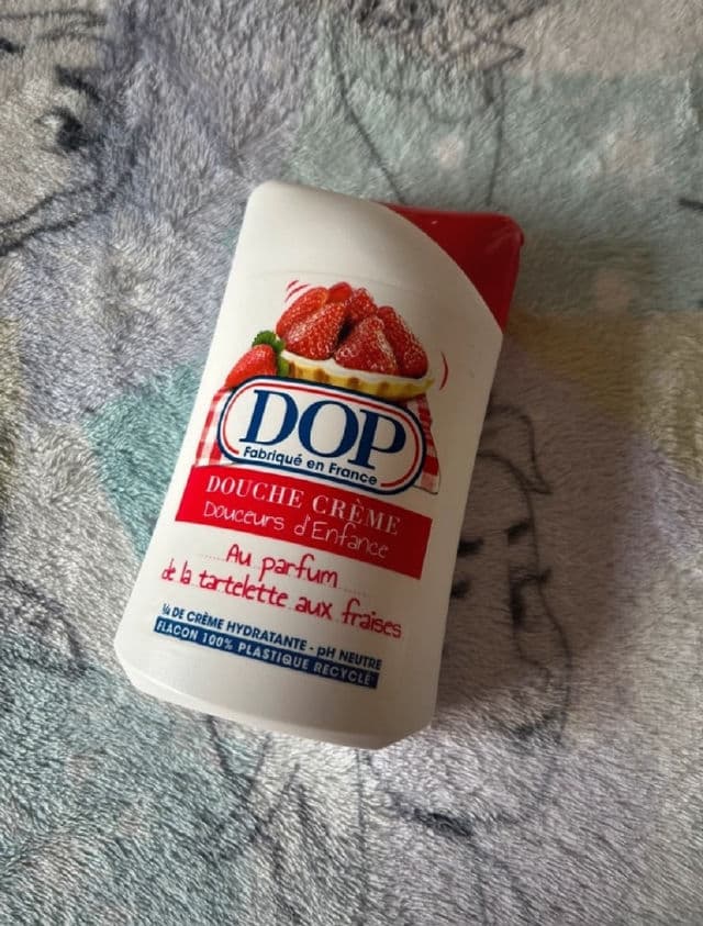 DOP Douche Crème Douceurs D'enfance Au Parfum De La Tartelette Aux Fraises review photo by brigitte39!