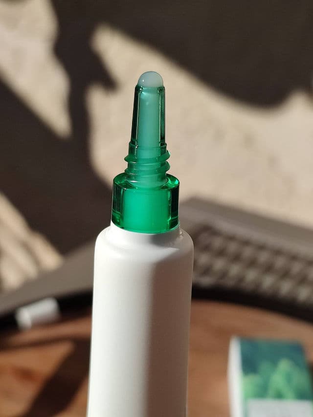 SKIN1004 Madagascar Centella Tea-Trica Spot Cream review photo by Kiramay