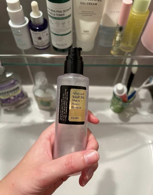 COSRX Aloe Vera Oil-Free Soothing Gel review photo by Hannahchm