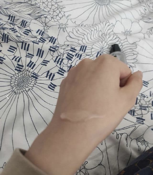 COSRX Aloe Vera Oil-Free Soothing Gel review photo by Hannahchm