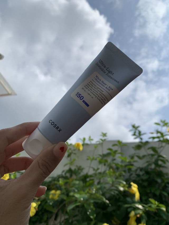 COSRX Ultra-Light Invisible Sunscreen SPF50 PA++++ review photo by makeupsthefanie