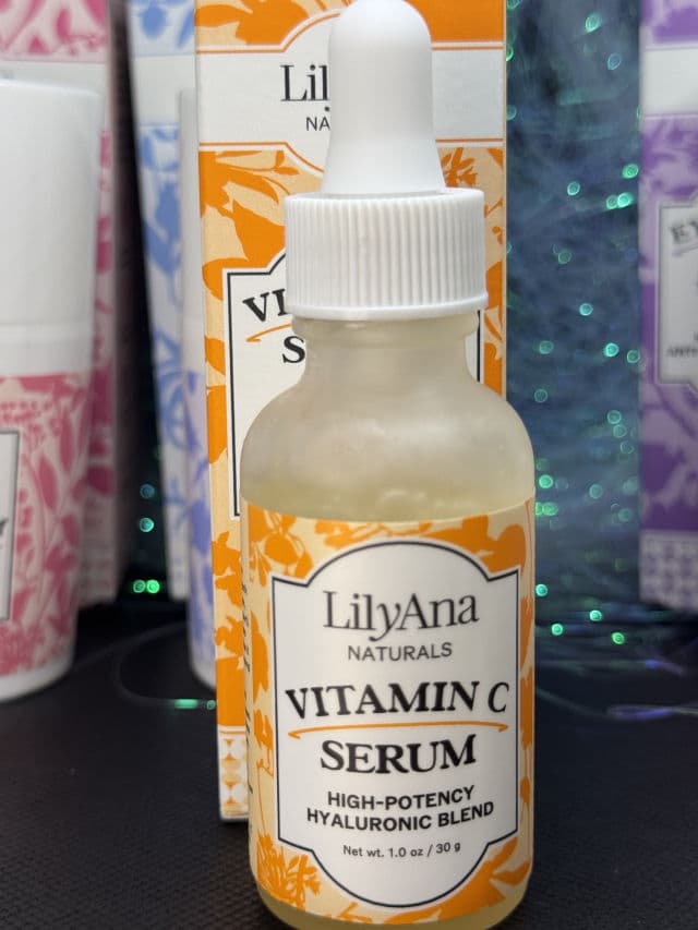 LilyAna Naturals Super C Serum review photo by lucy1627