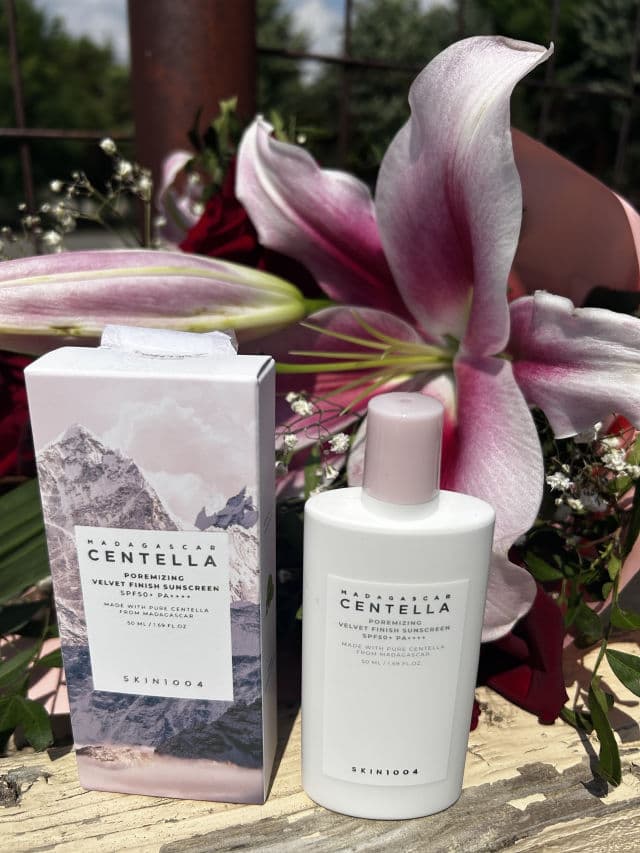 SKIN1004 Madagascar Centella Poremizing Velvet Finish Sunscreen SPF 50+ PA++++ review photo by Lucia