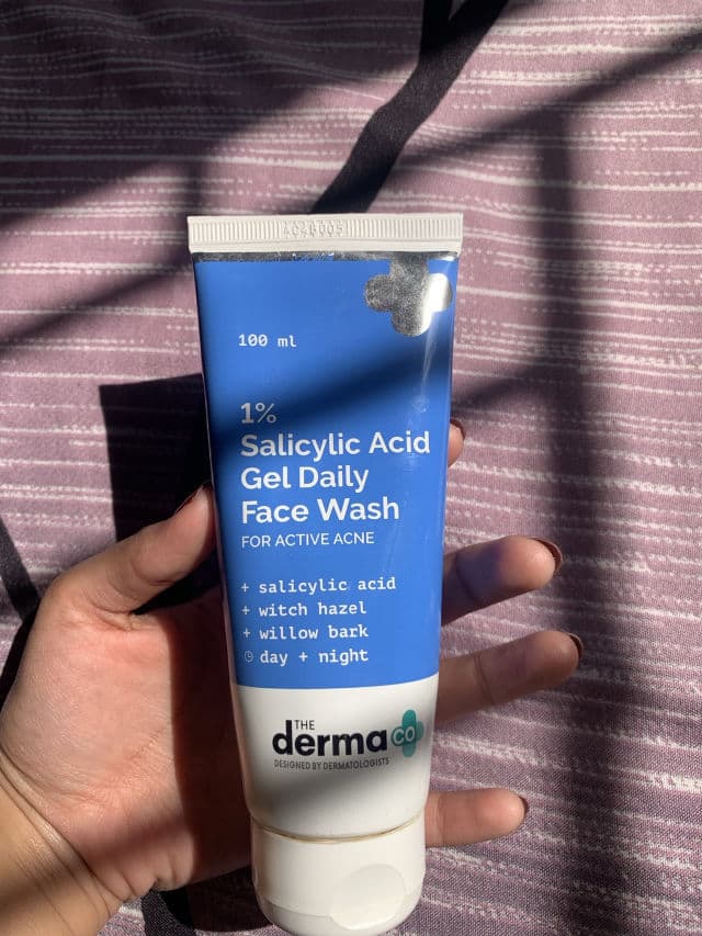 The Derma Co. 1% Salicylic Acid Gel Face Wash review photo by Bee