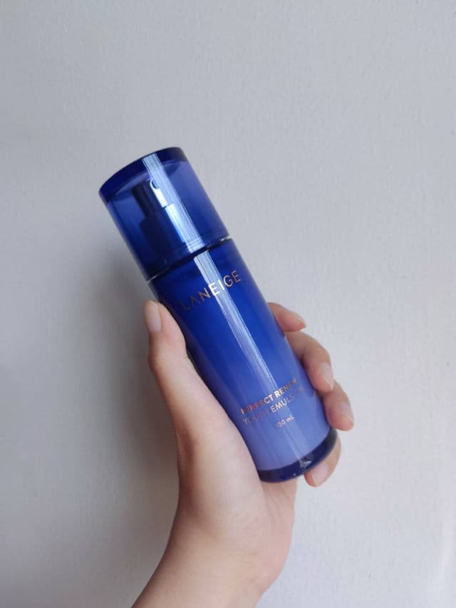 Laneige Perfect Renew Youth Emulsion review photo by Poppy