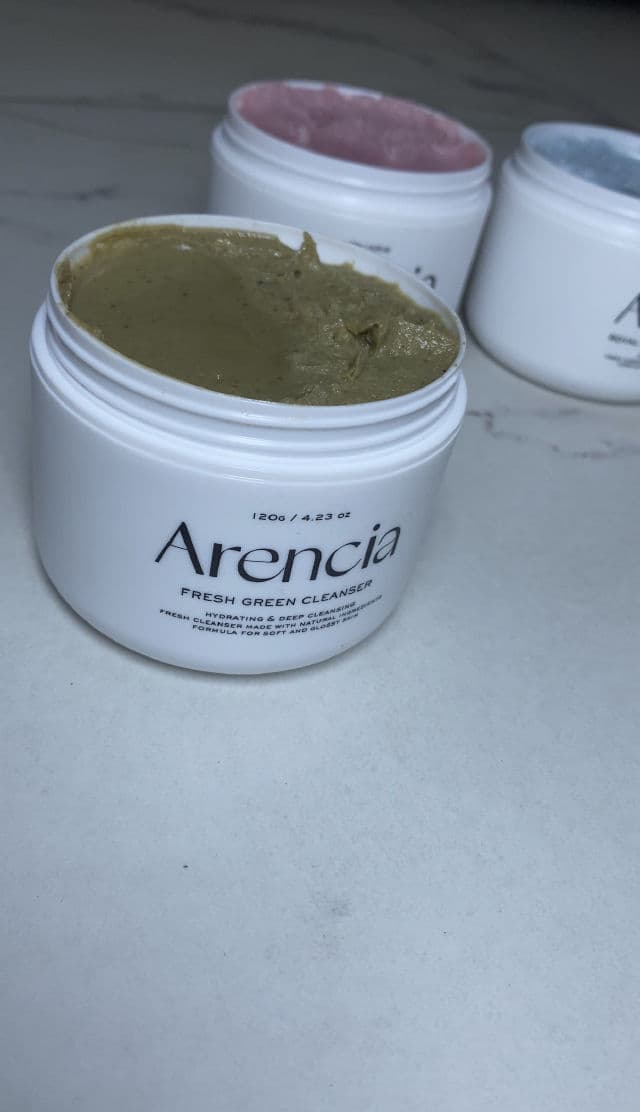 Arencia Green Fresh Cleanser review photo by genevievv