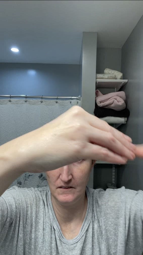 vividraw White Tomato Glutathione Radiance Ampoule review photo by Meghand