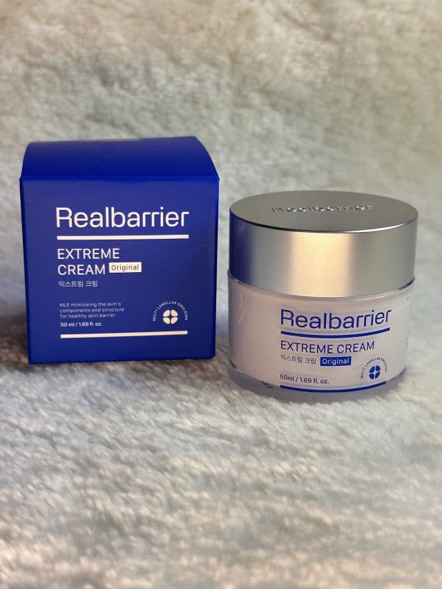 Real Barrier Extreme Cream review photo by FacelessFinesse