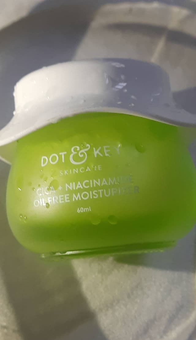 Dot & Key Cica Calming Skin Renewing Night Gel review photo by beautyblend