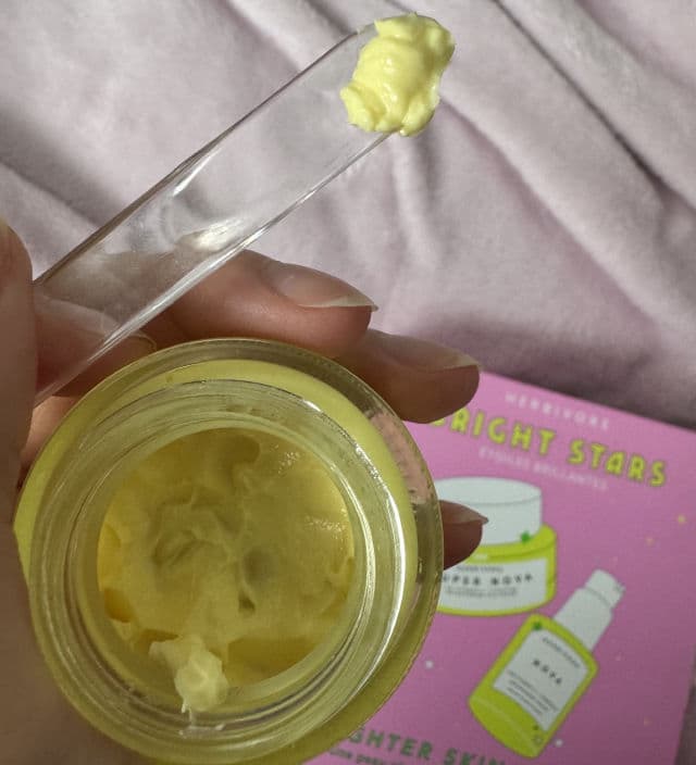 Herbivore Botanicals Super Nova 5% Vitamin C + Caffeine Brightening Eye Cream review photo by Jennifersbeautycorner