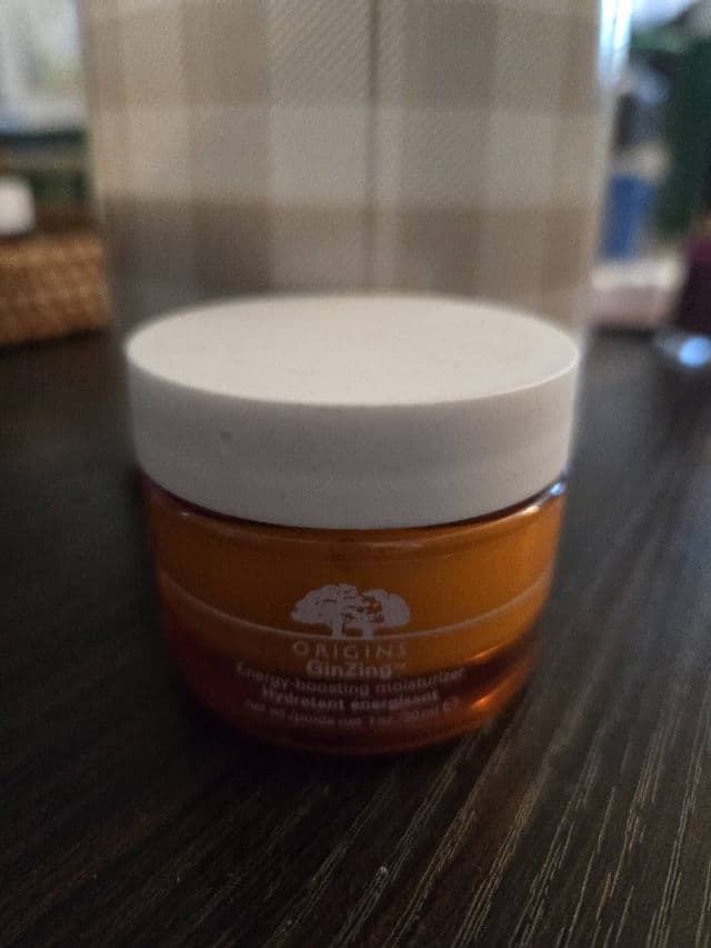 Origins GinZing Energy-Boosting Moisturizer review photo by Unraveledreviews