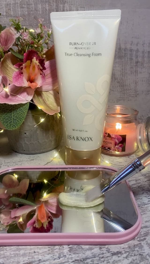 Isa Knox Turnover28 Advanced True Cleansing Foam review photo by kristina94699