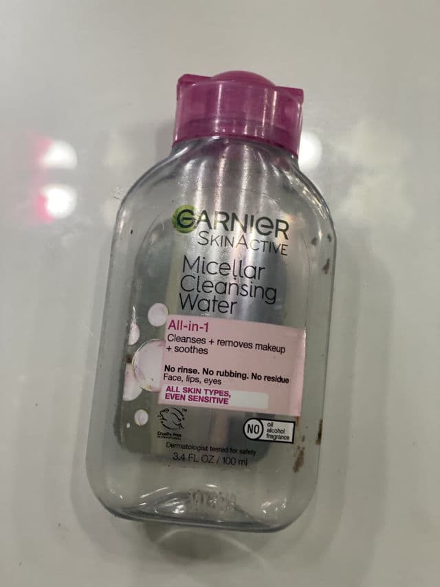 Garnier Agua Micelar con Leche Hidratante review photo by carol