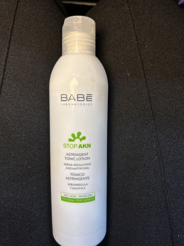 Babe Laboratorios Stop Akn Skincare Astringent Tonic Lotion review photo by esther
