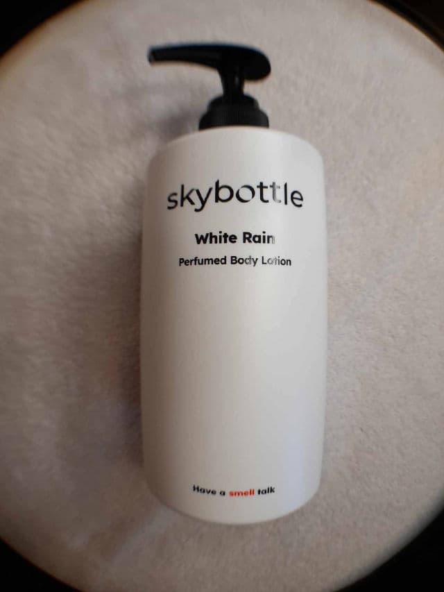 Skybottle White Rain Perfumed Body Lotion review photo by valerie