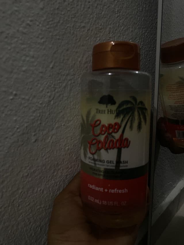 Tree Hut Coco Colada Foaming Gel Wash review photo by carlanazaretf