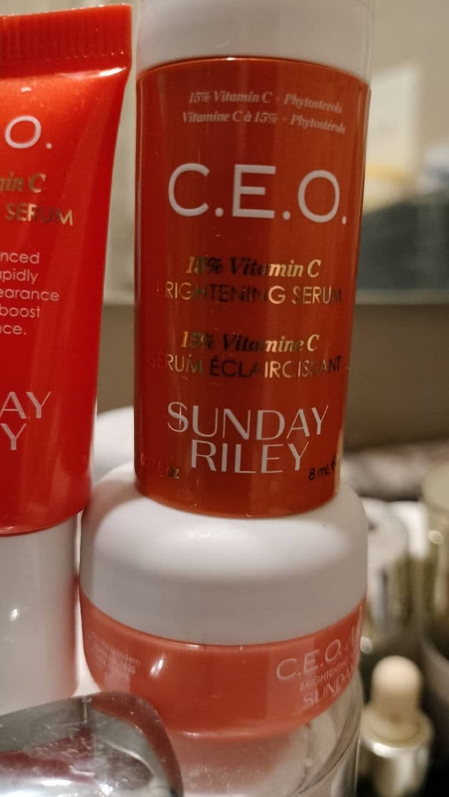 Sunday Riley C.E.O. 15% Vitamin C Brightening Serum review photo by ForgetfulMama
