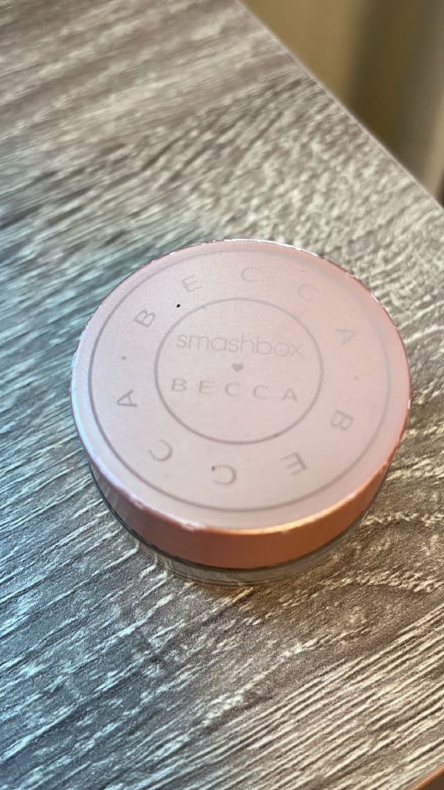 Becca Under Eye Brightening Corrector review photo by Puja15