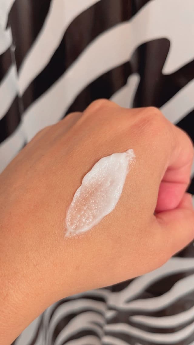 Vasanti Brighten Up! Enzymatic Face Rejuvenator review photo by Puja15