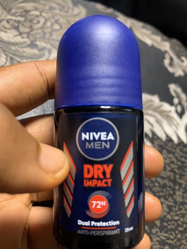 Nivea Men Deep Anti-Perspirant Dry & Clean Feel Roll On review photo by yvonnemark