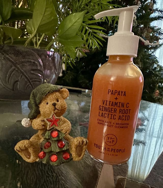 Youth To The People Kombucha + 10% AHA Power Exfoliant review photo by makeuplola