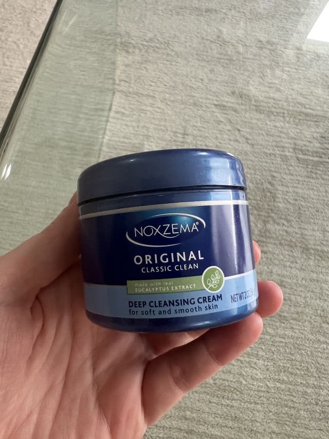 Noxzema Classic Clean Original Deep Cleaning Cream with Eucalyptus Extract review photo by blueiz35