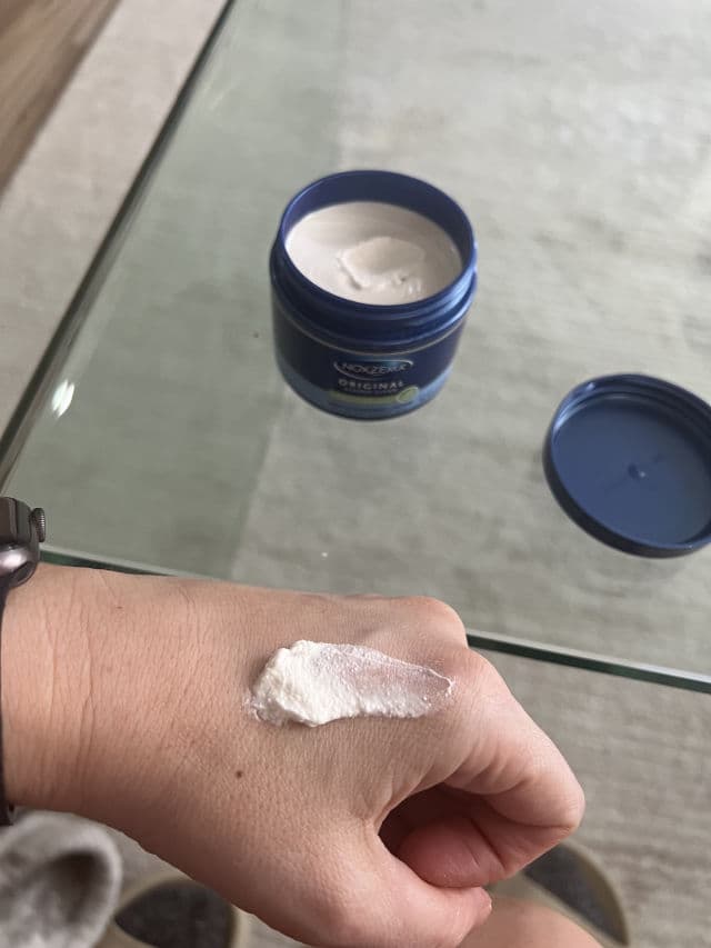 Noxzema Classic Clean Original Deep Cleaning Cream with Eucalyptus Extract review photo by blueiz35