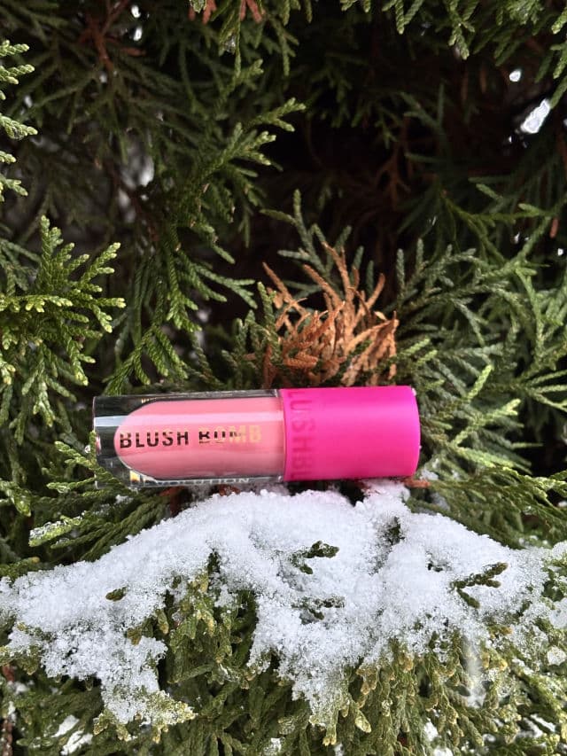 Makeup Revolution Rose Lust review photo by Tesalonica