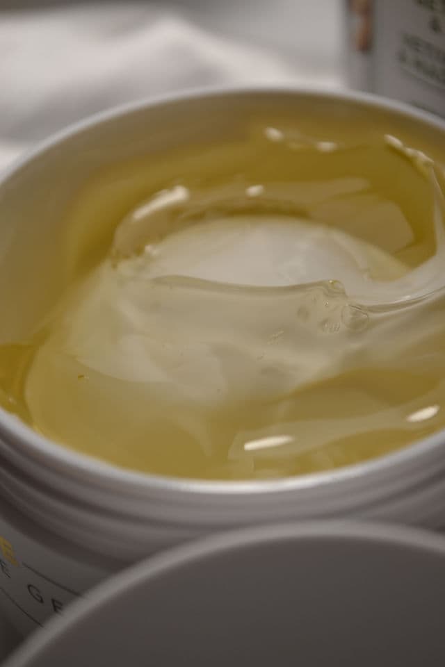 THANK YOU FARMER Rice Pure Gel and Cream review photo by Biancaraduta