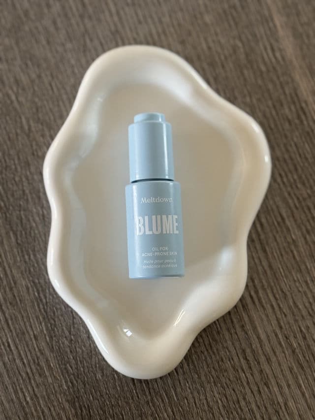 Blume Meltdown Gel Cream for Acne-Prone Skin review photo by callireviews