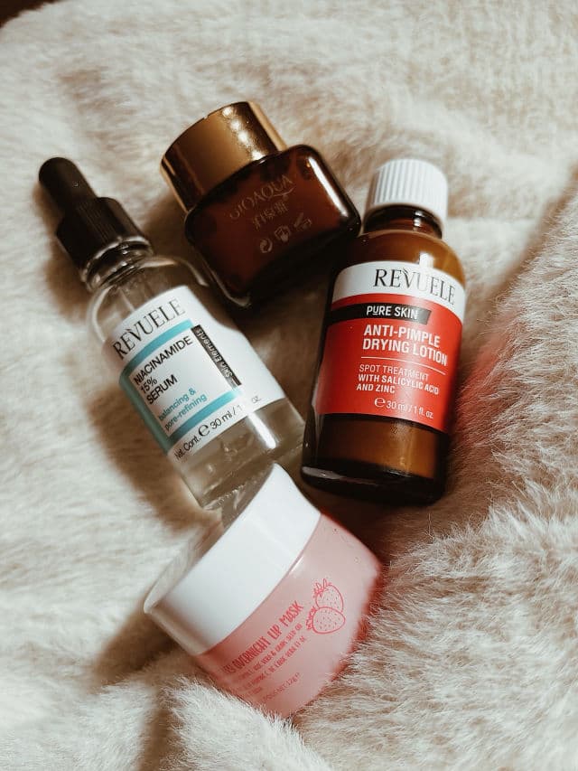 Revuele Pure Skin Anti-Pimple Drying Lotion review photo by julianatcugc