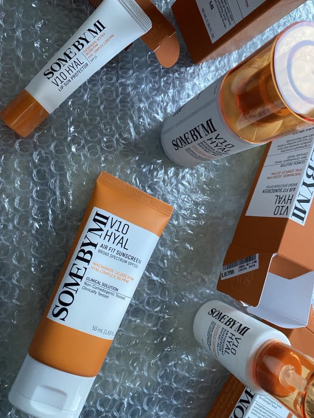 Some By Mi V10 Hyal Antioxidant Sunscreen SPF50+ PA++++ review photo by NosCuidamosMas